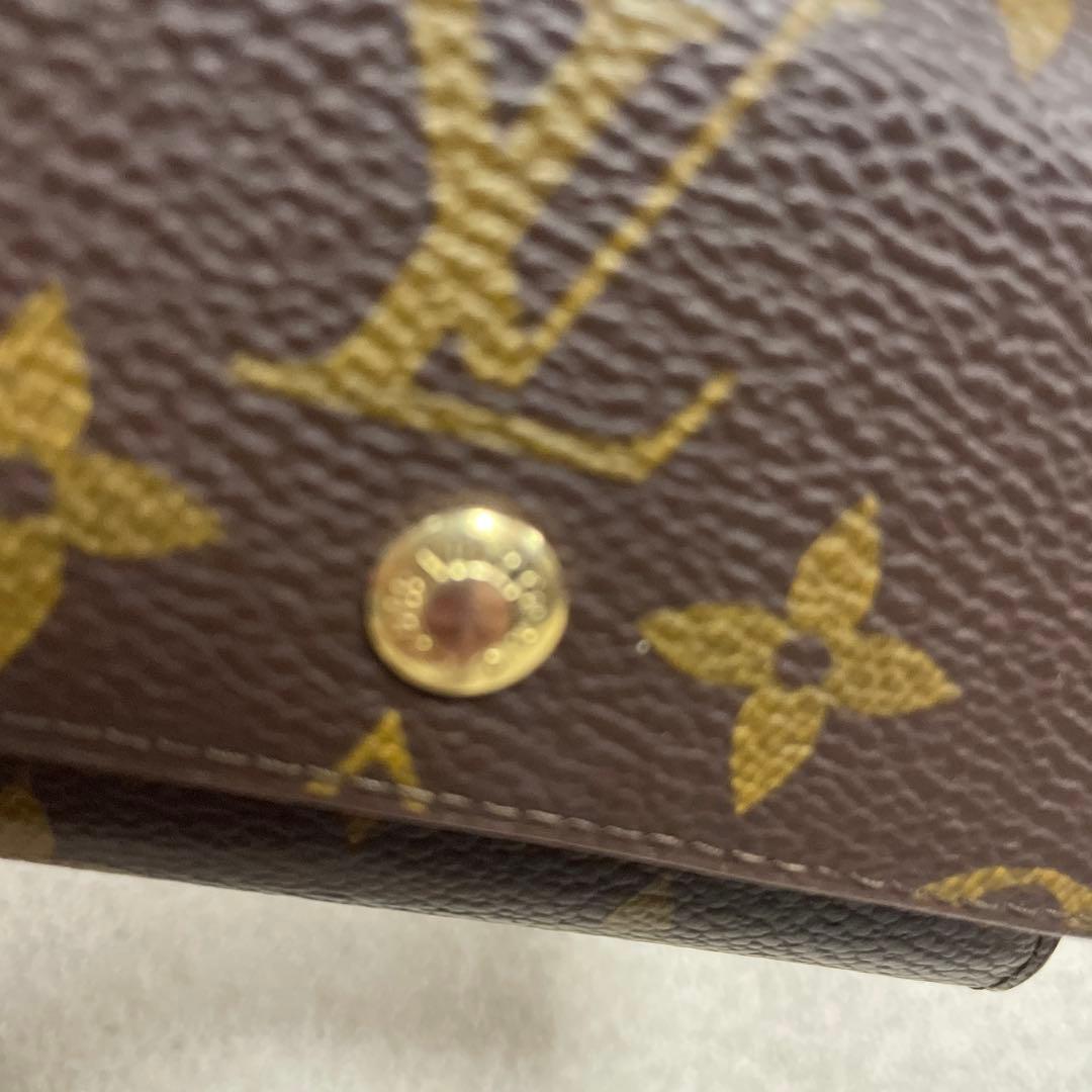 Louis Vuitton モノグラムキーケース　お札入れ