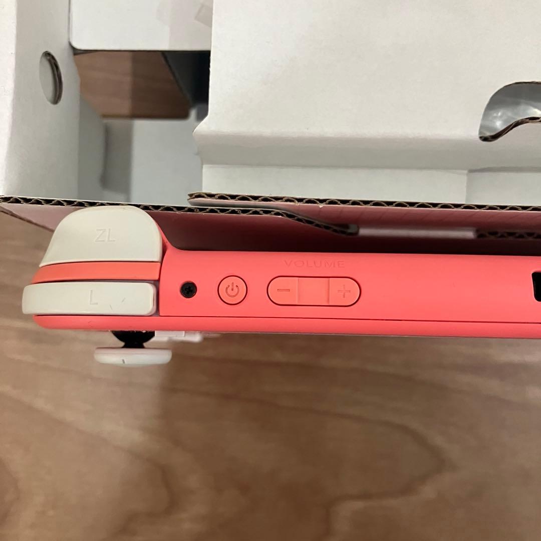 Nintendo Switch Lite コーラルピンク　箱付き