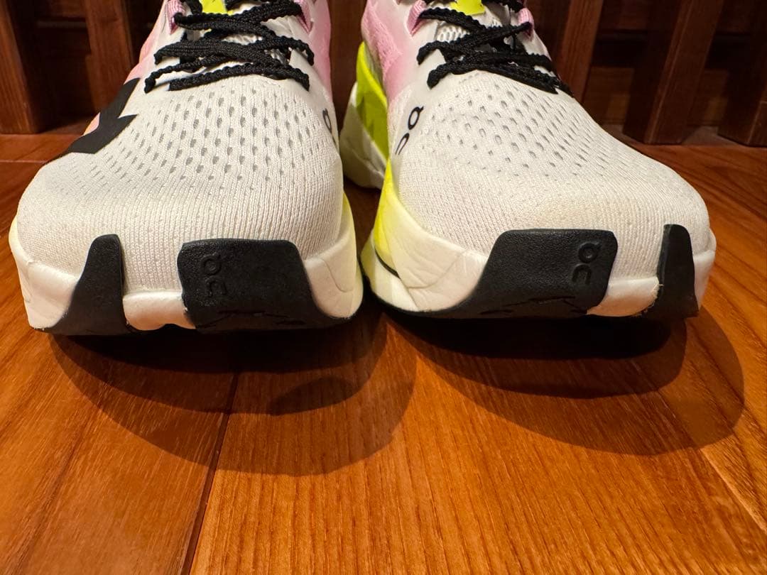 スパイク・シューズ on cloud boom max 25.5cm