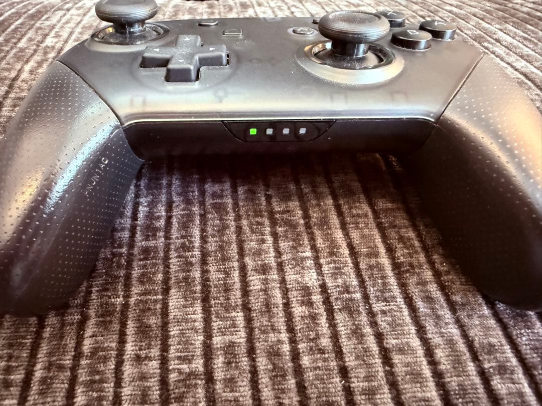 Nintendo Switch本体【どうぶつの森デザイン】・コントローラーセット