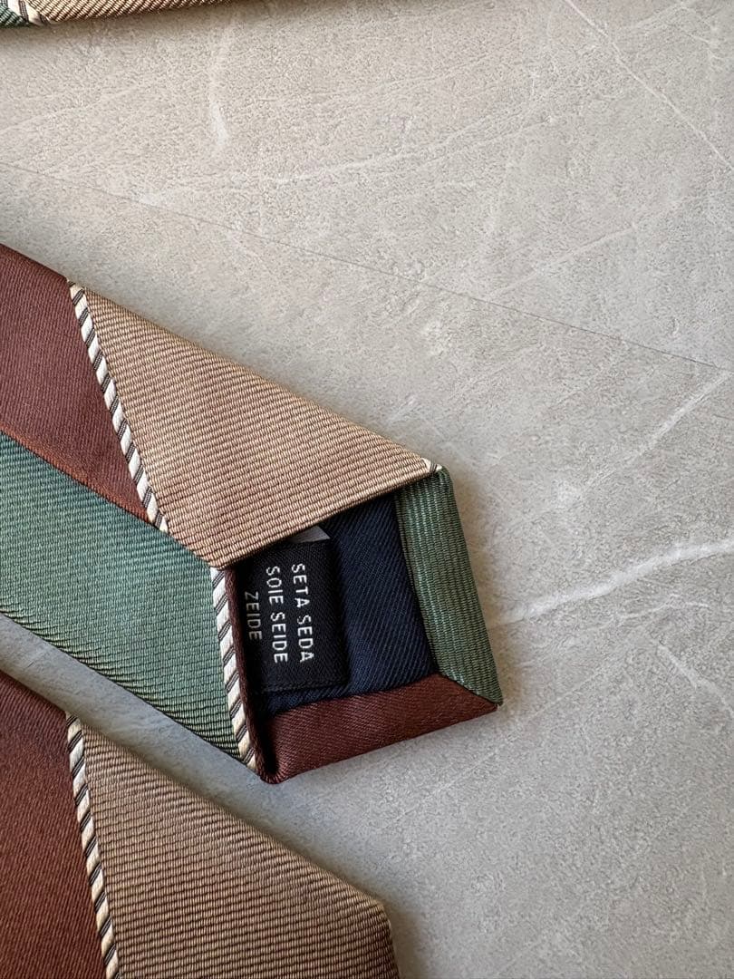 UNITED ARROWS Holliday & Brown ネクタイ