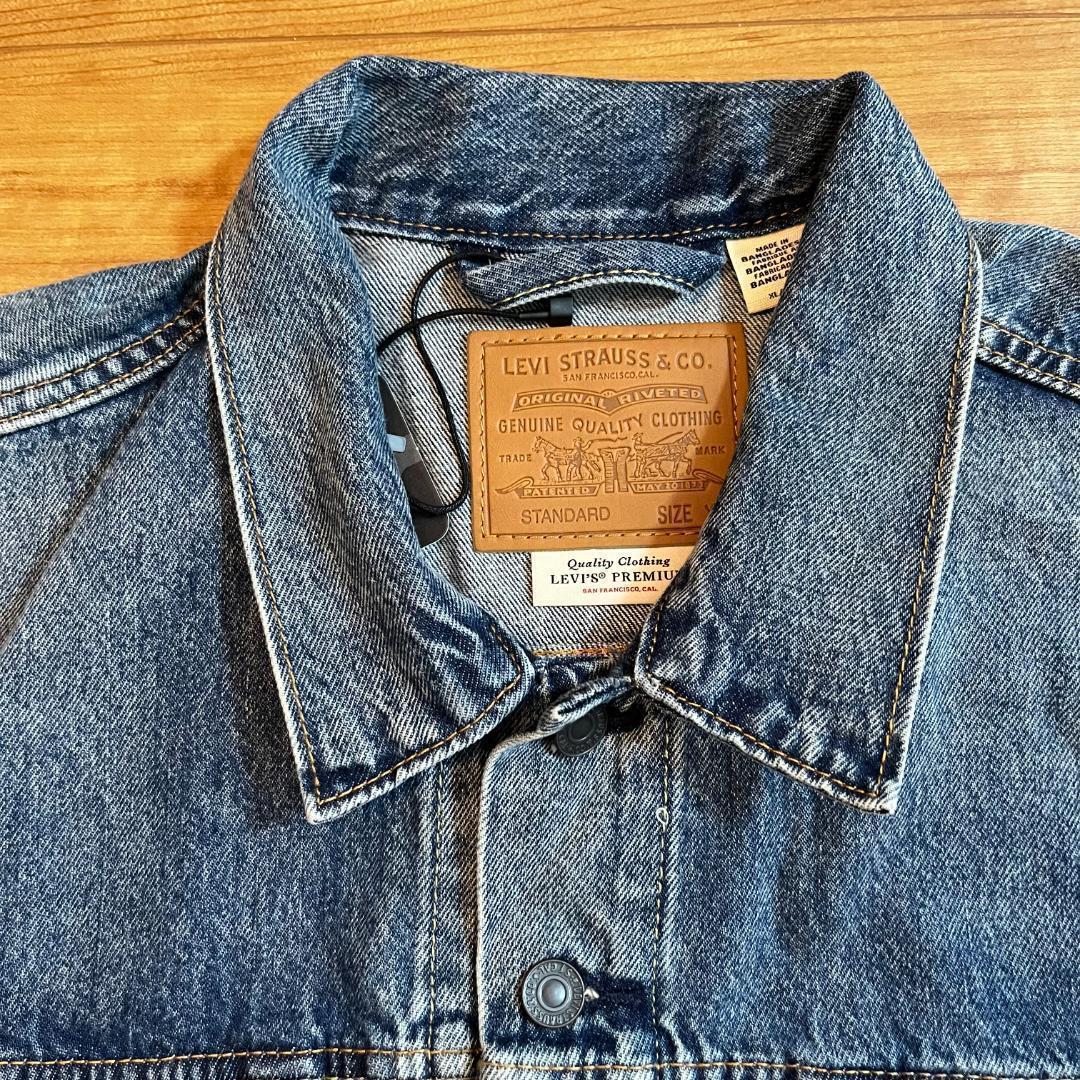 新品　リーバイス　XL デニム トラッカー ジャケット Gジャン　Levis