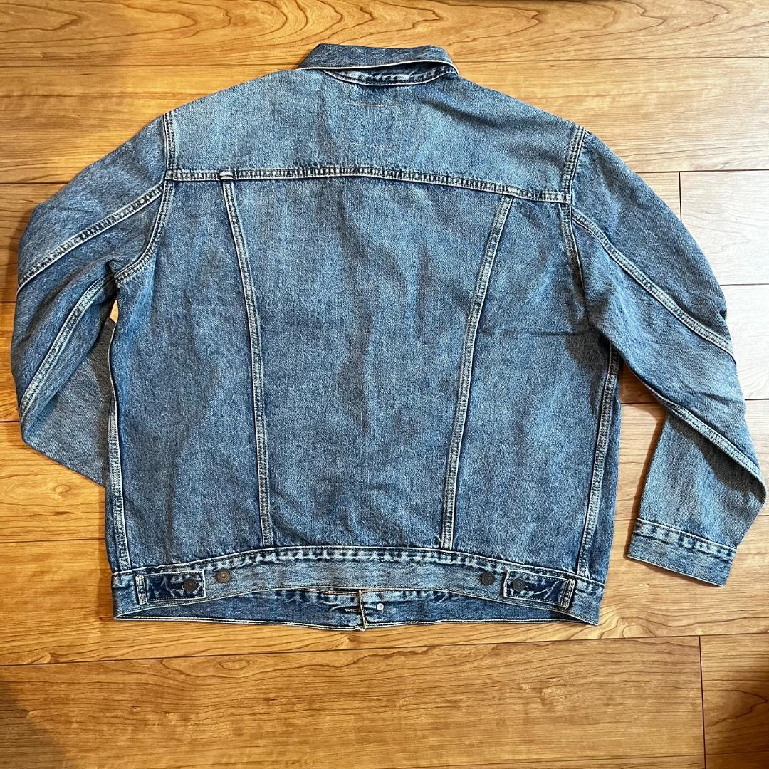 新品　リーバイス　XL デニム トラッカー ジャケット Gジャン　Levis
