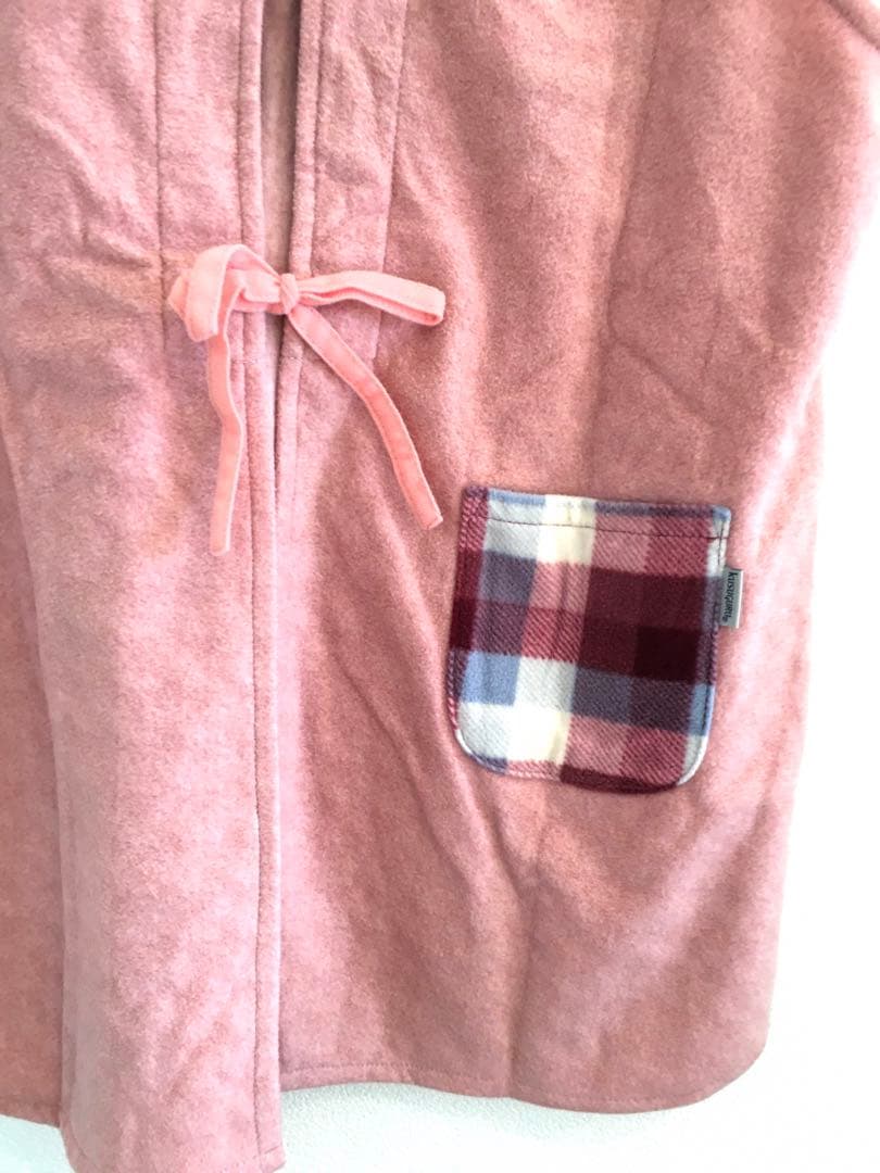 特価♥フリースエプロン　保育士　あったか　猫　ネコ　マチルダ　かわいい　クスグル