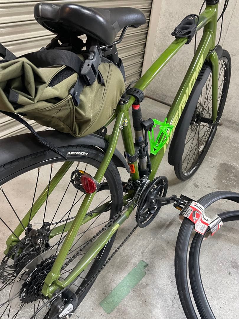 MERIDA 自転車　おまけのタイヤ付き