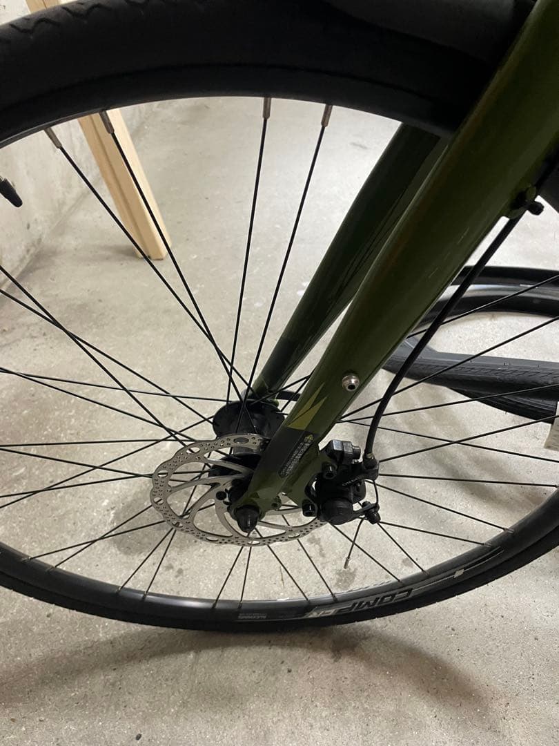 MERIDA 自転車　おまけのタイヤ付き