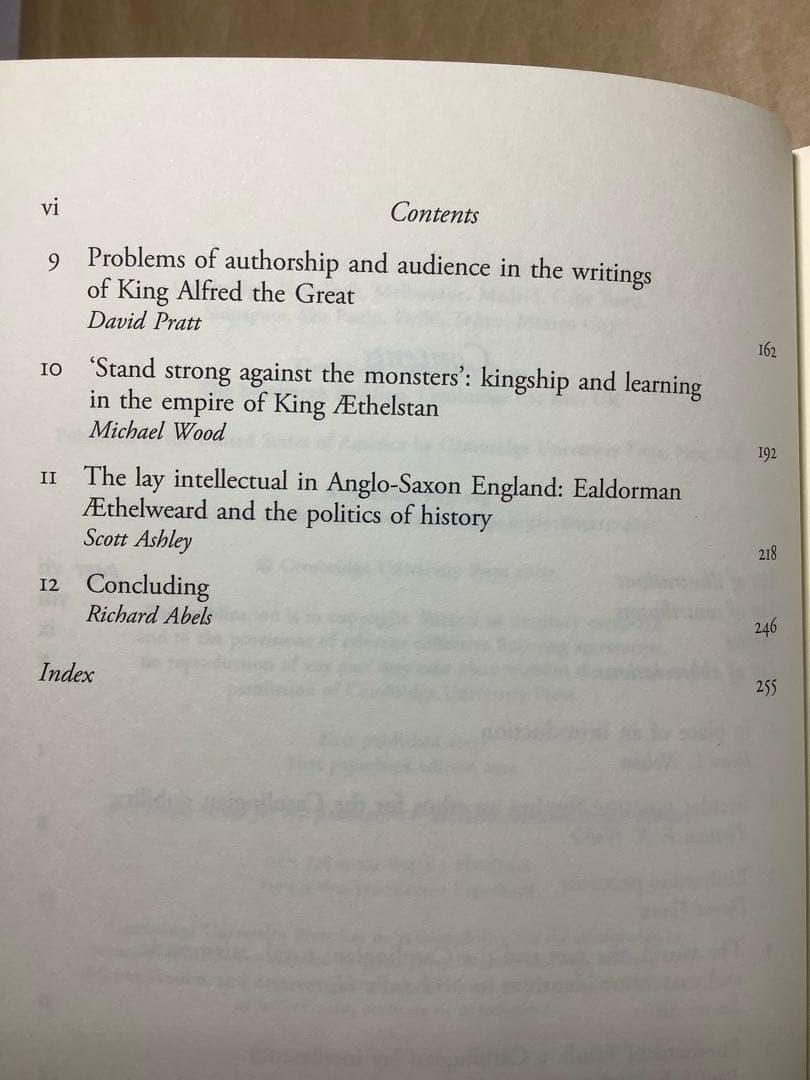 洋書 Lay Intellectuals in the Carolingian Wor