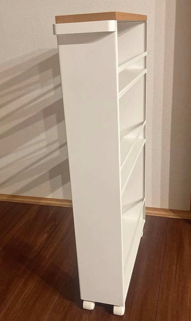 未使用　tower 山崎実業ハンドル付キッチンワゴン キャスター付き ホワイト