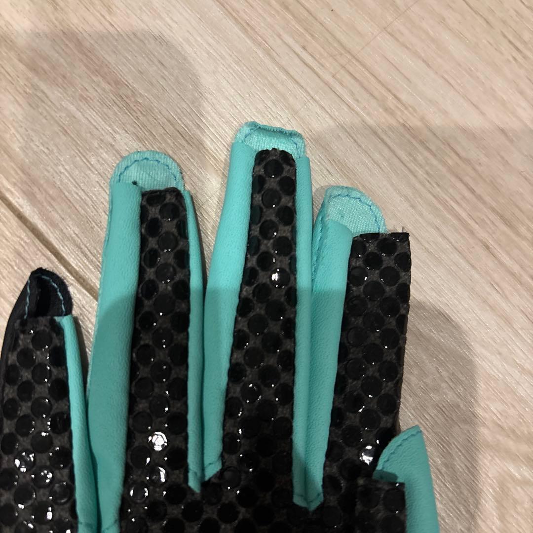 【新品未使用】FR2沖縄 ゴルフグローブ ネイルスルー