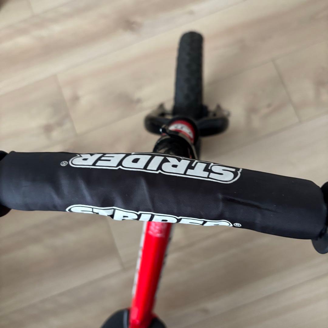 STRIDER スポーツ バランスバイク 赤 12インチ
