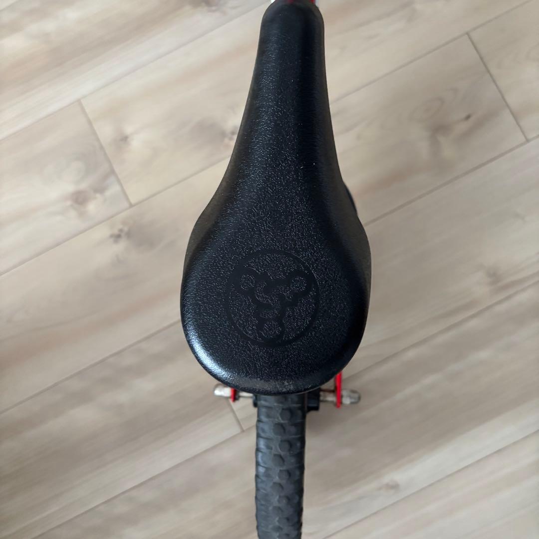 STRIDER スポーツ バランスバイク 赤 12インチ