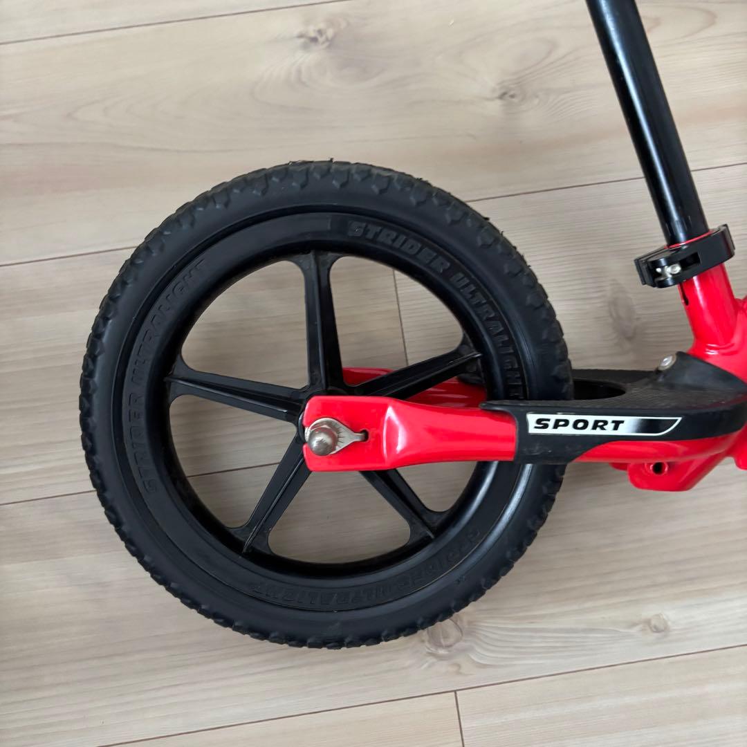 STRIDER スポーツ バランスバイク 赤 12インチ