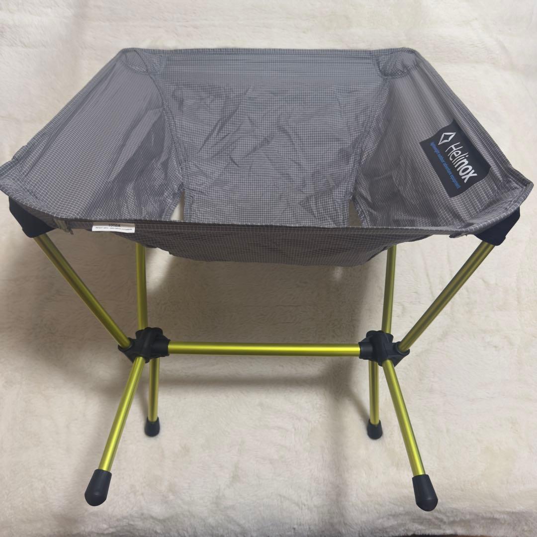 極美品　Helinox チェアゼロ　グレー
