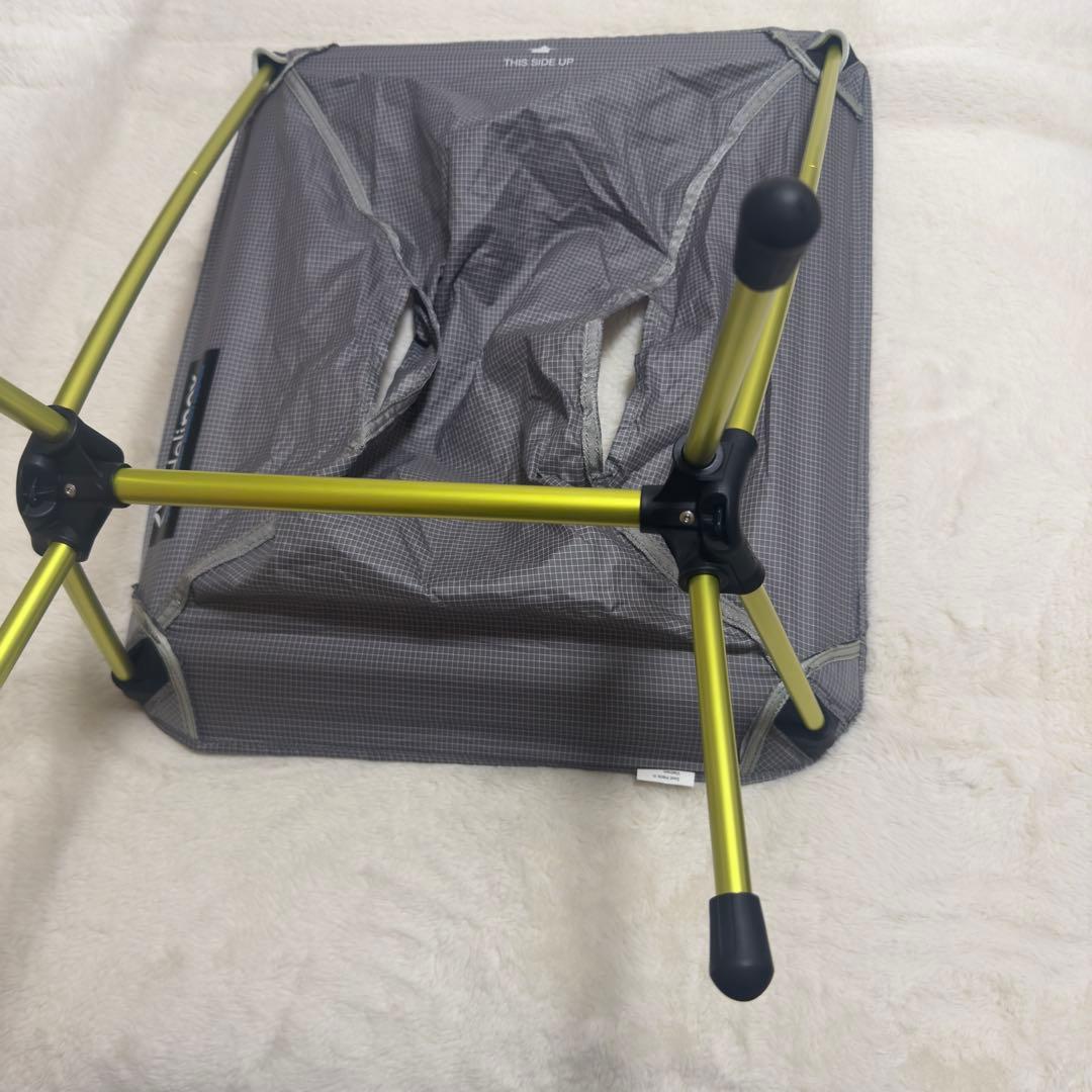 極美品　Helinox チェアゼロ　グレー