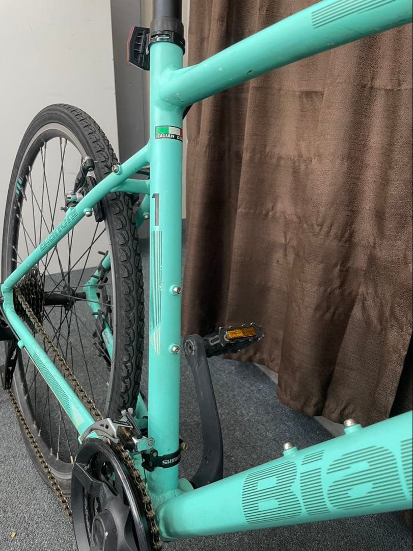 クロスバイク Bianchi C-SPORT ビアンキ 700c