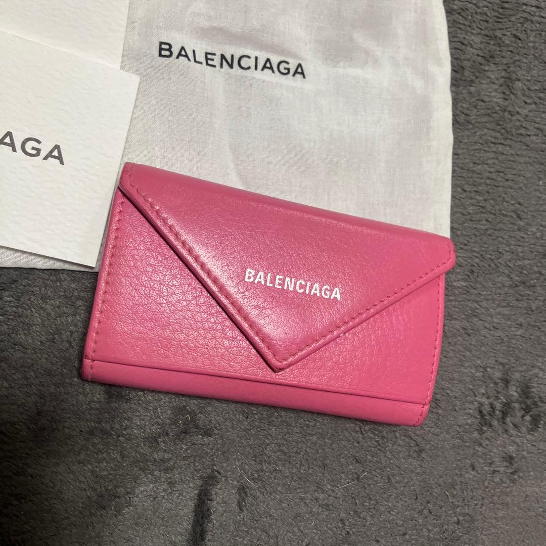 バレンシアガ　キーケース　キーホルダー　ストラップ　キーリング　鍵　0707