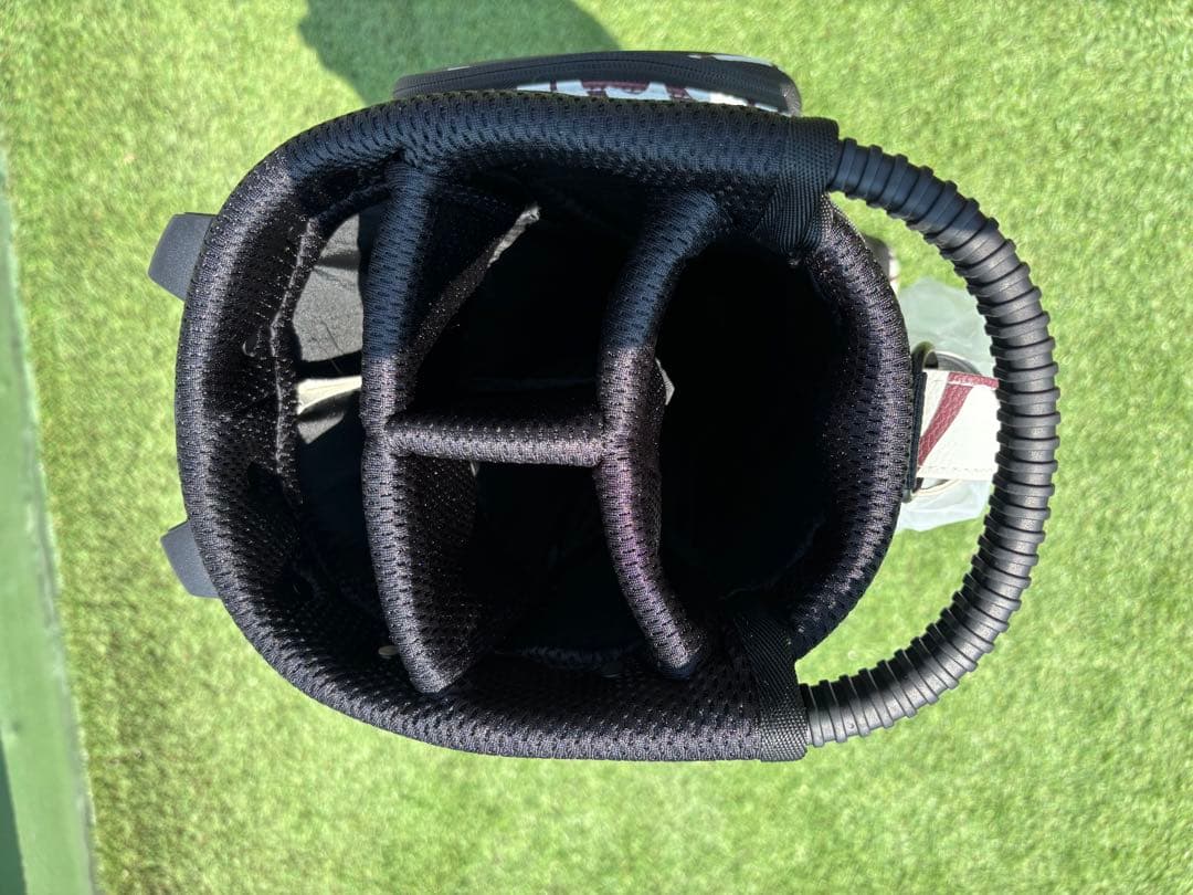 BSEGOLF スタンドキャディバッグ　新品　ゴルフバッグ　アニマル　ゼブラ　白