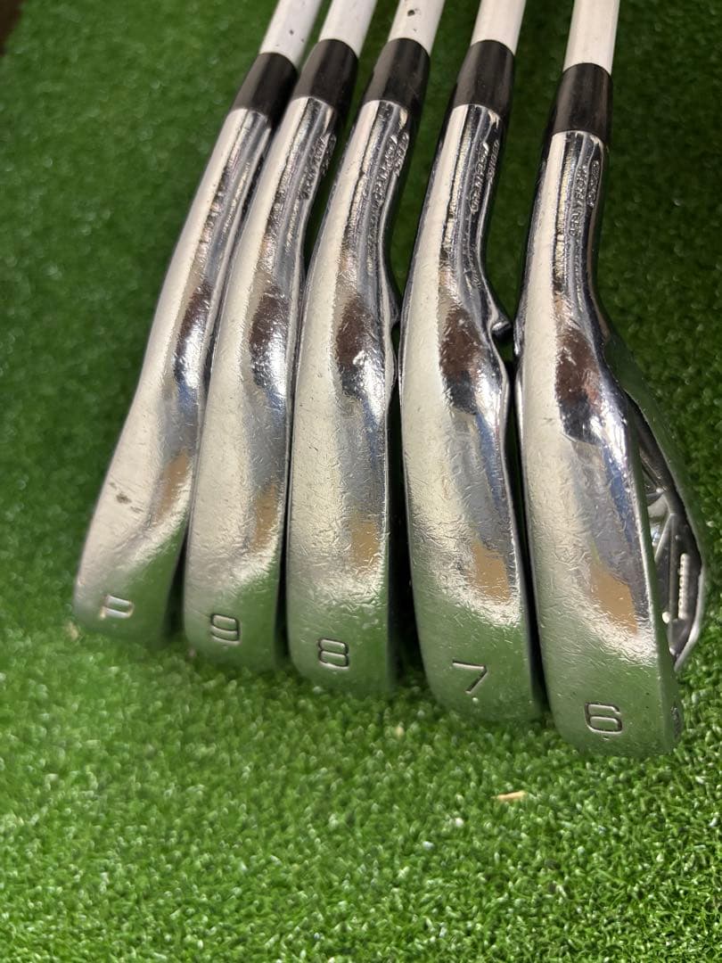 ミズノ JPX EIII アイアン ＆ テーラーメイド R11 他 バッグ付