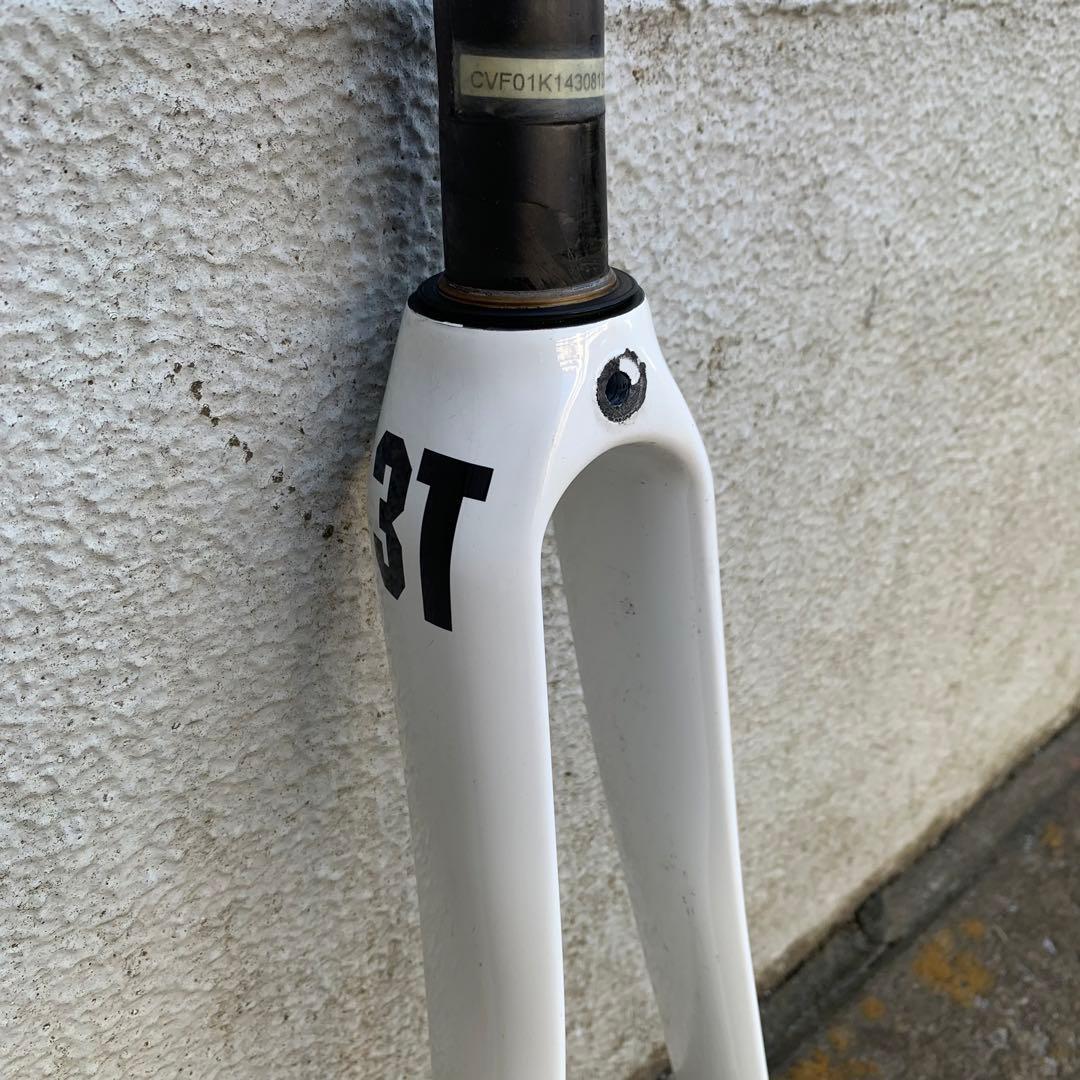 3T カーボンフォーク フロント用 送料込 FUNDA 700c ピスト ロード