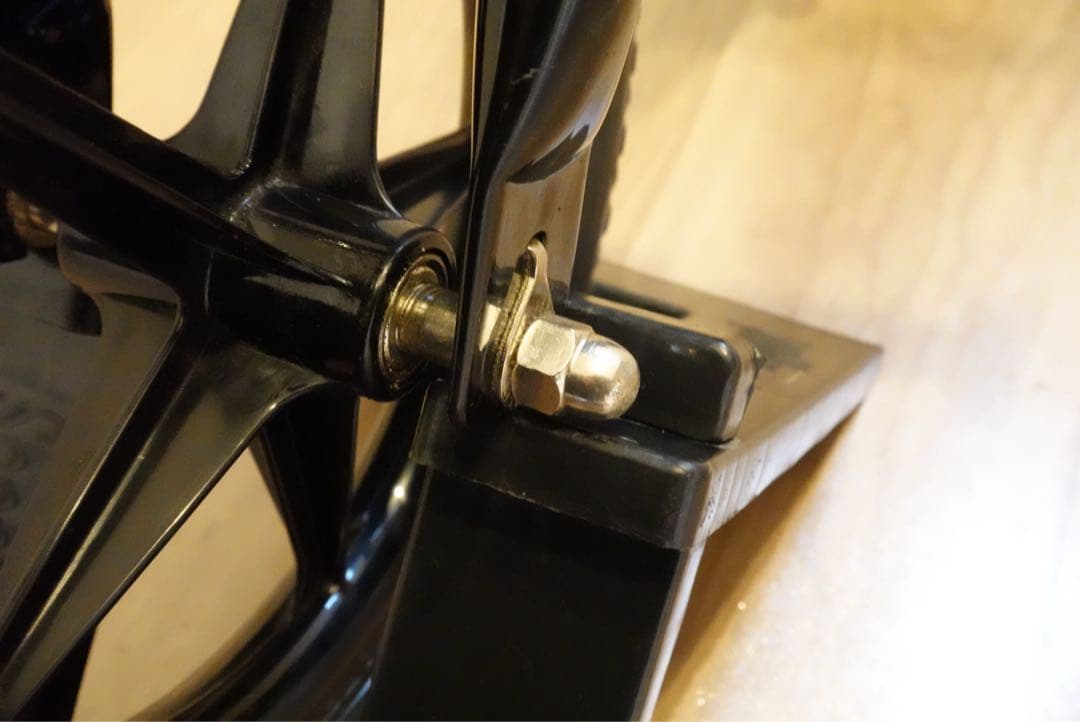 ストライダー12 スタンド付き