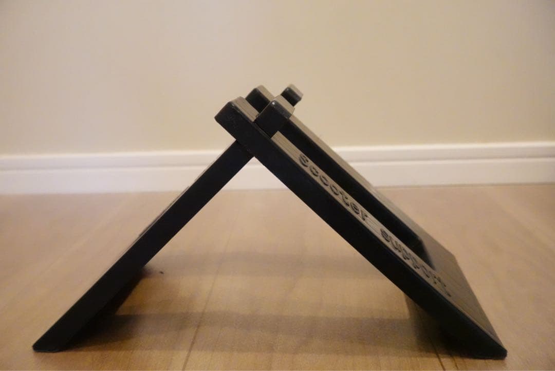 ストライダー12 スタンド付き