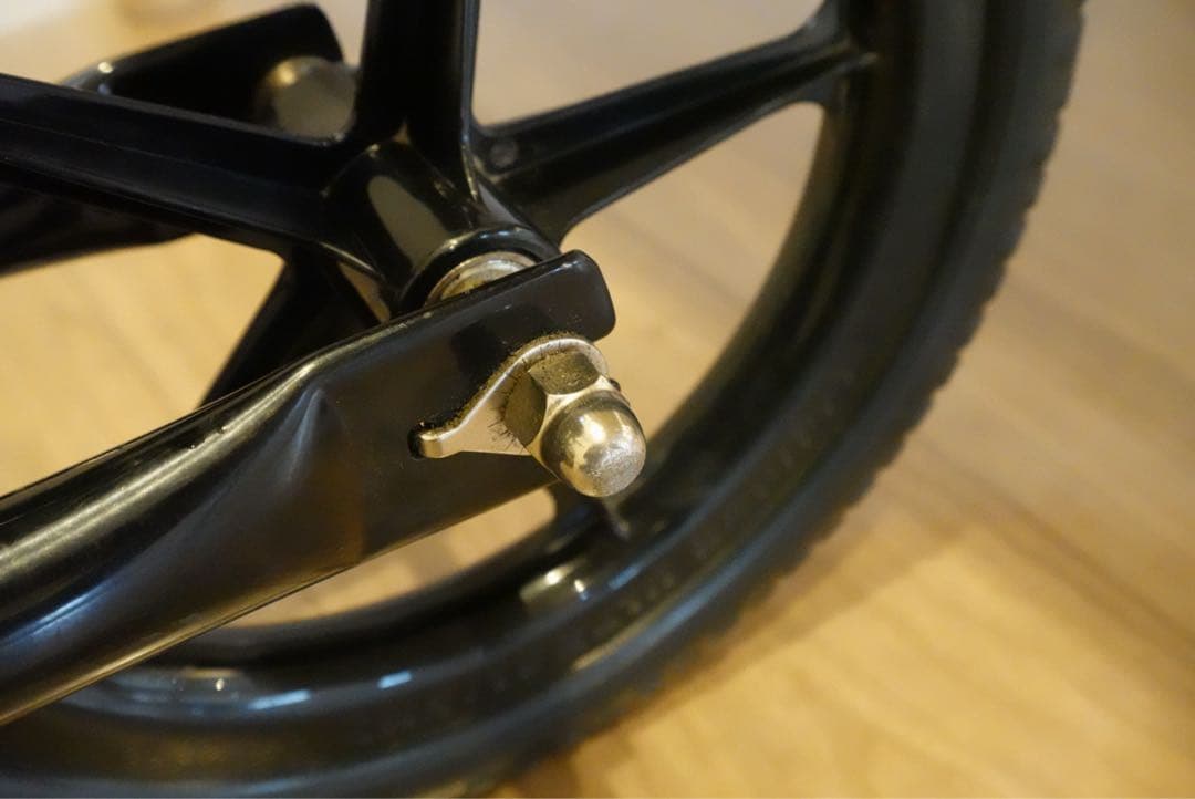 ストライダー12 スタンド付き