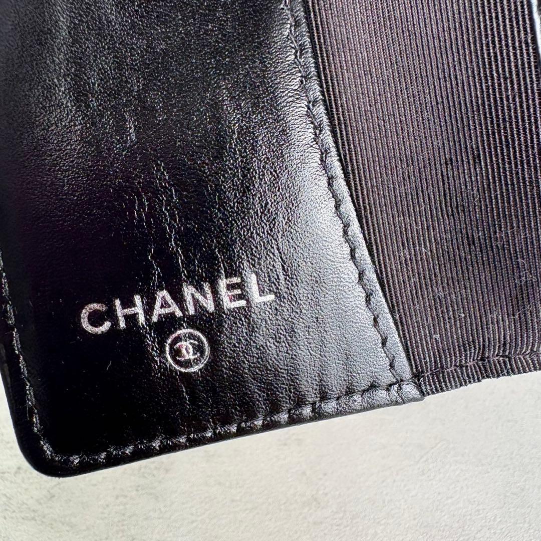 CHANEL キャビアスキン　マトラッセ　キーケース　6連