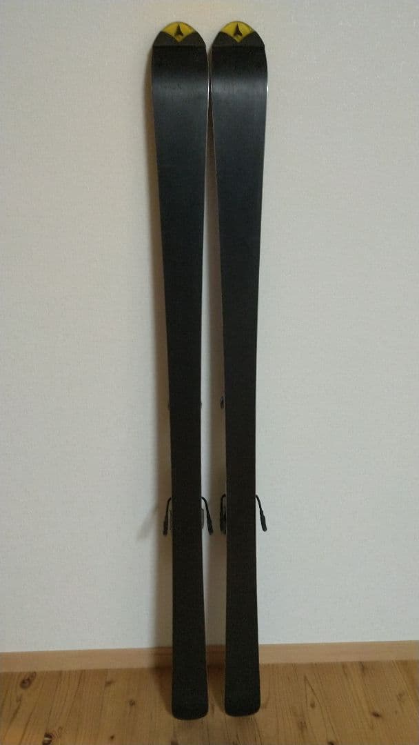 atomic アトミック スキー板 150cm ビンディングセット