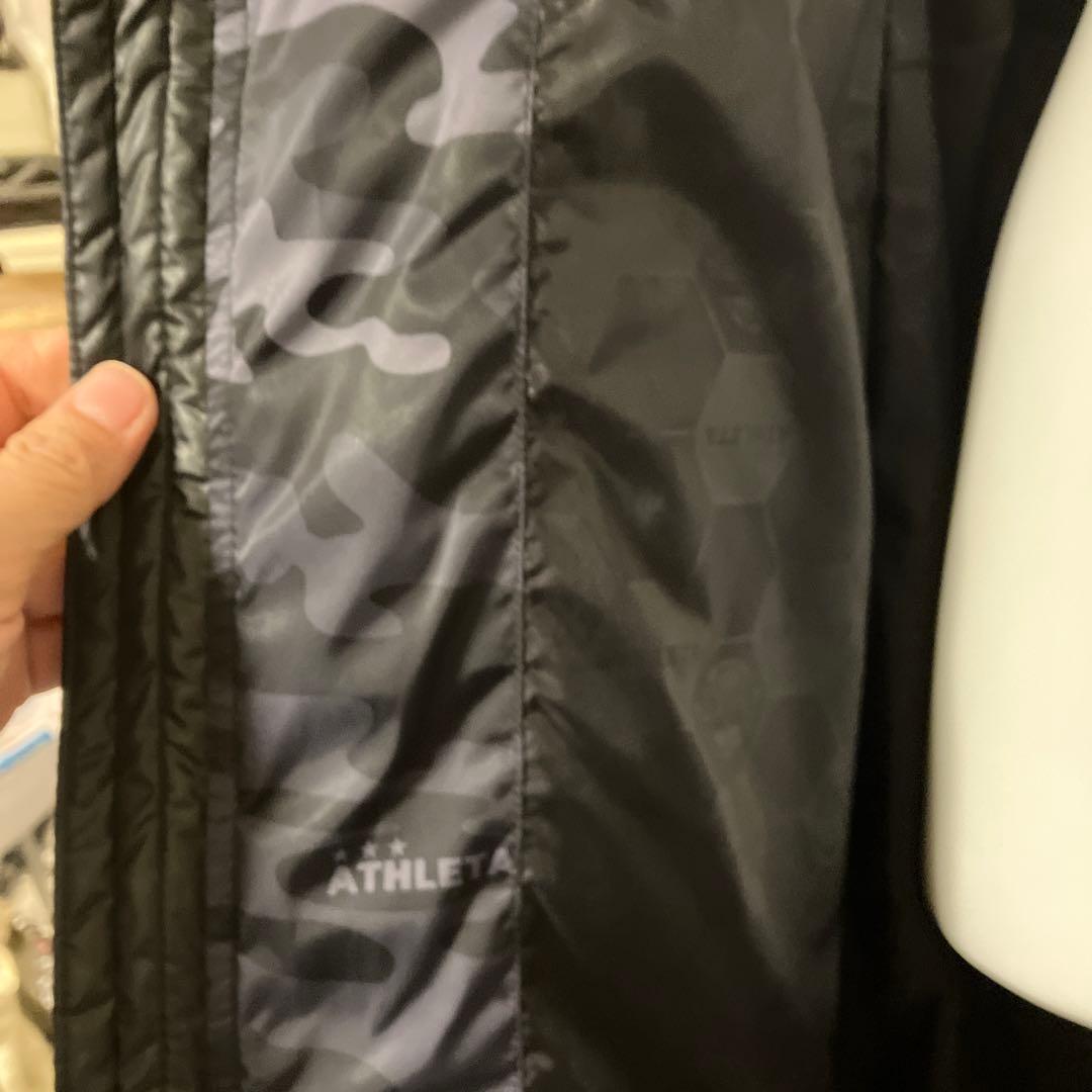 ATHLETA 迷彩柄 ダウンベンチコート　プラスズボン付き