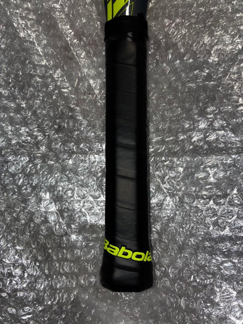 ピュアアエロ2022 PURE AERO バボラ BabolaT グリップ1