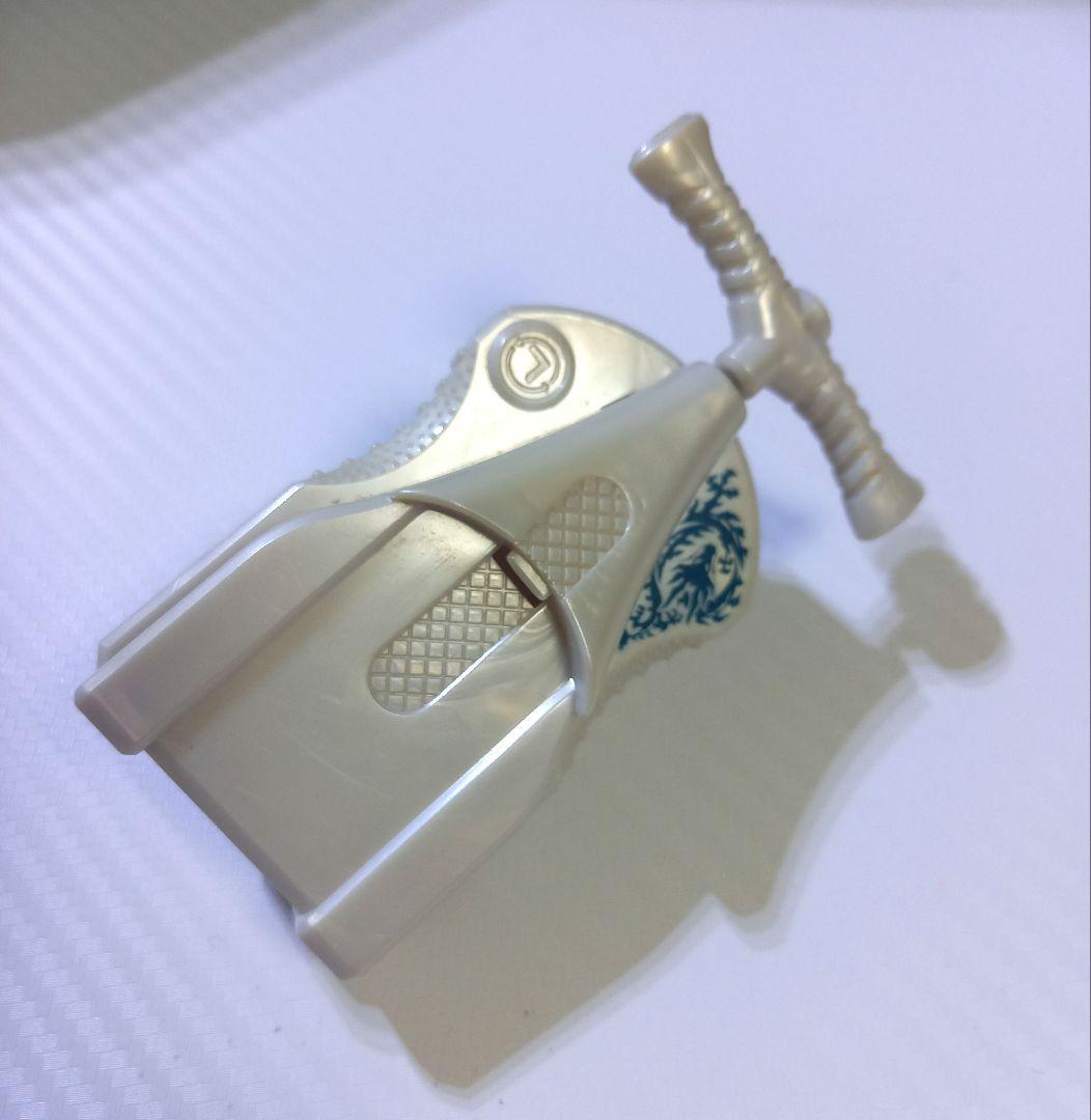 ベイブレード エルドラゴ3点セット シール・ランチャー・コロコロ限定ウィール付き