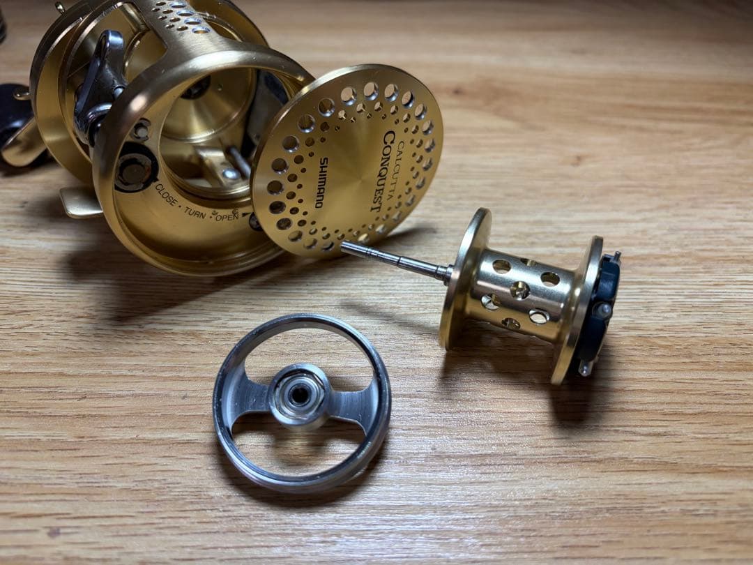 シマノ 01カルカッタコンクエスト100