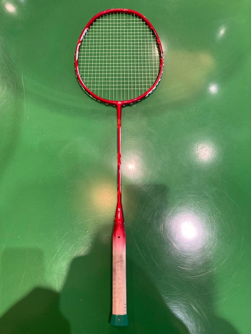 YONEX ヨネックスバドミントンラケット デュオラ7 DUORA 7 赤色‼︎