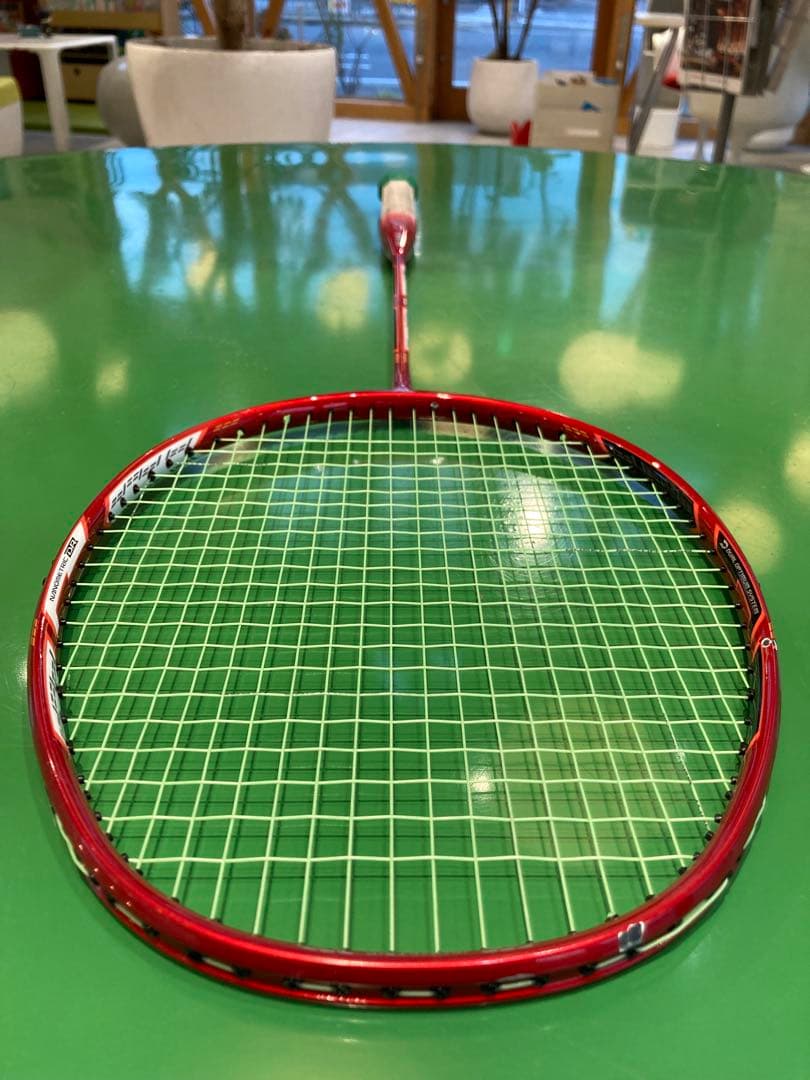 YONEX ヨネックスバドミントンラケット デュオラ7 DUORA 7 赤色‼︎