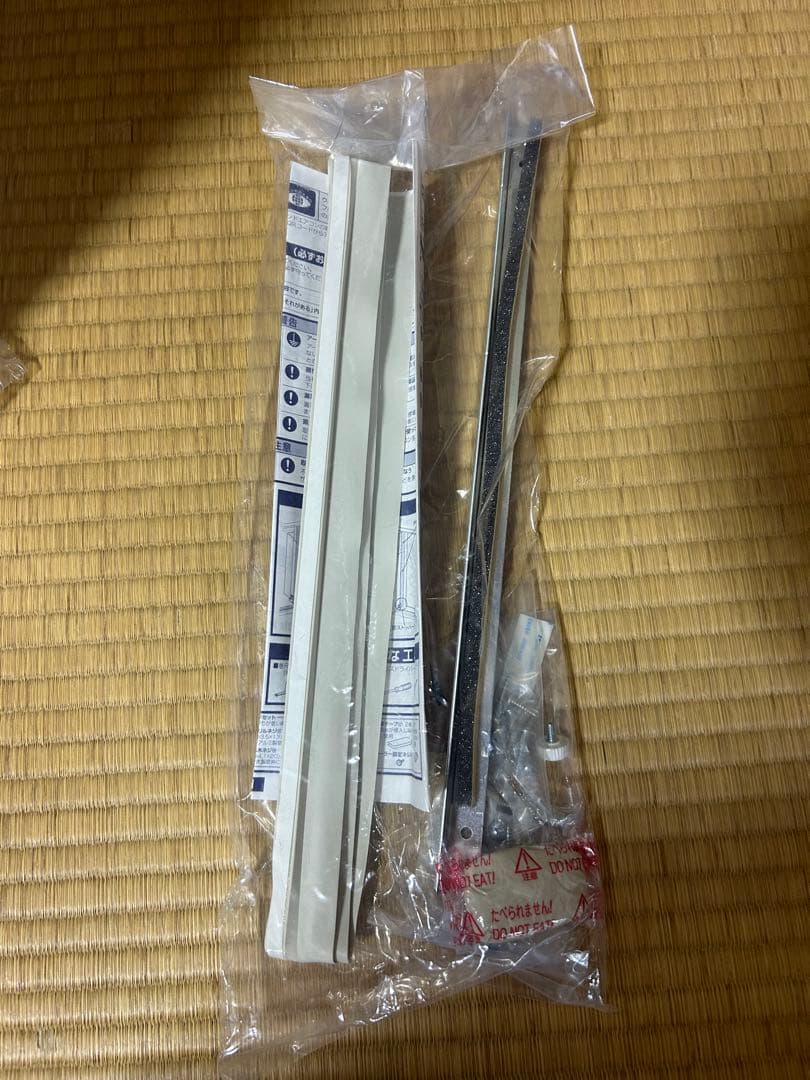 コロナ ウィンド窓用エアコン CW-F1618