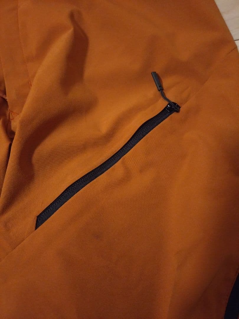 DESCENTE　ビブパンツ