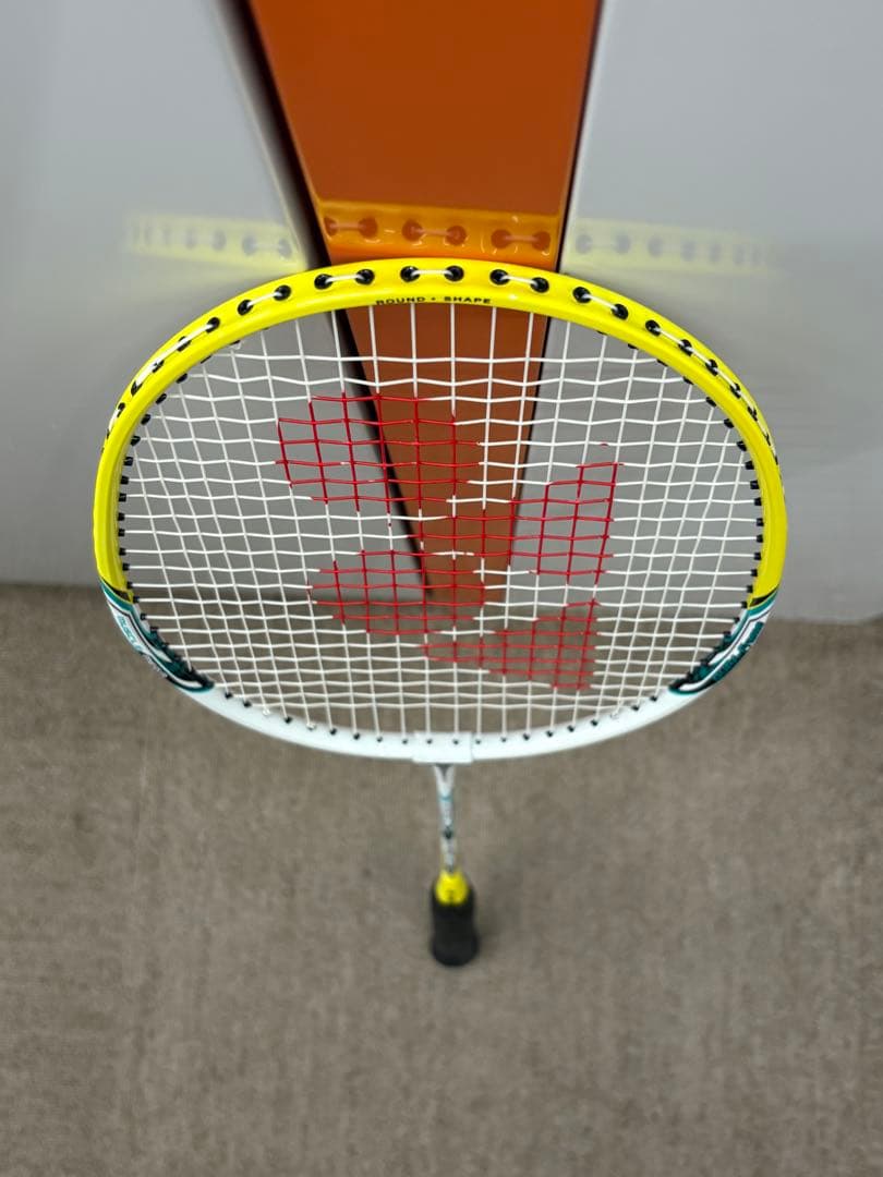 【極美品】ヨネックス YONEX MUSCLEMEGA B-700 ラケット