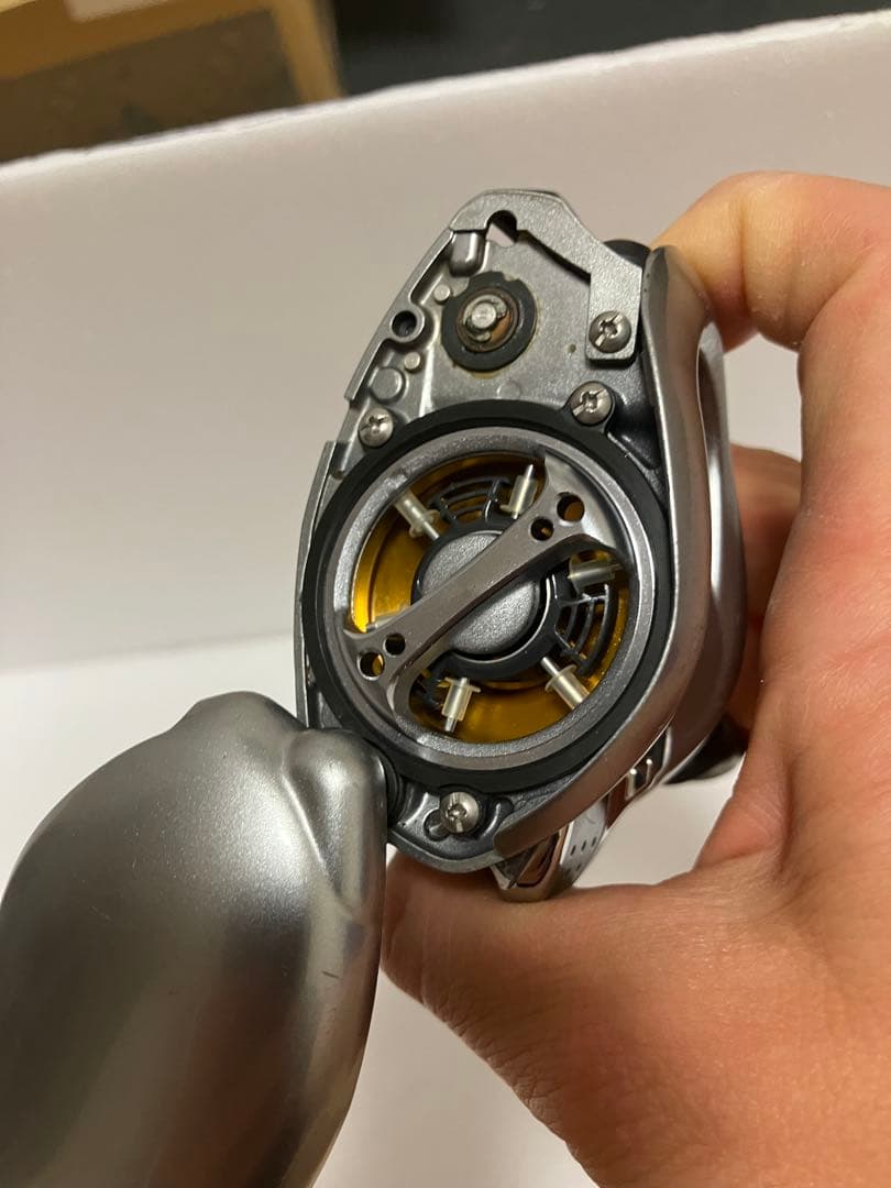 シマノ　メタニウム Mg7 ベイトリール シルバー/ゴールド　ハイギア　07