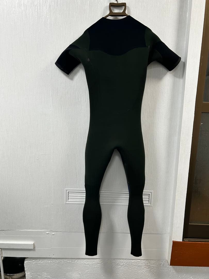 BREAKER OUT ブラックウェットスーツ 3mmシーガルXLサイズ