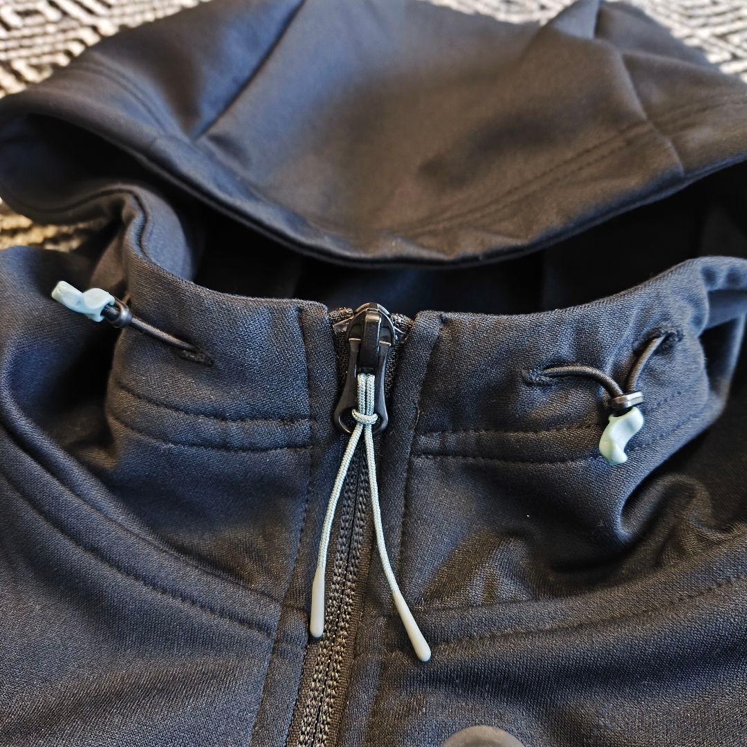 ​未使用　キャロウェイ　ゴルフ　ジップアップ　パーカー　ブラック　M　フーディー