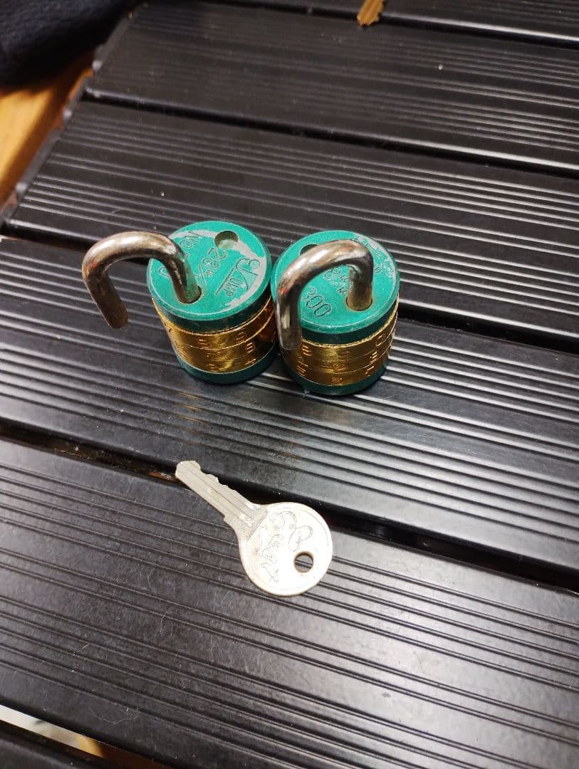 ガンロッカー　狩猟　猟銃　散弾銃