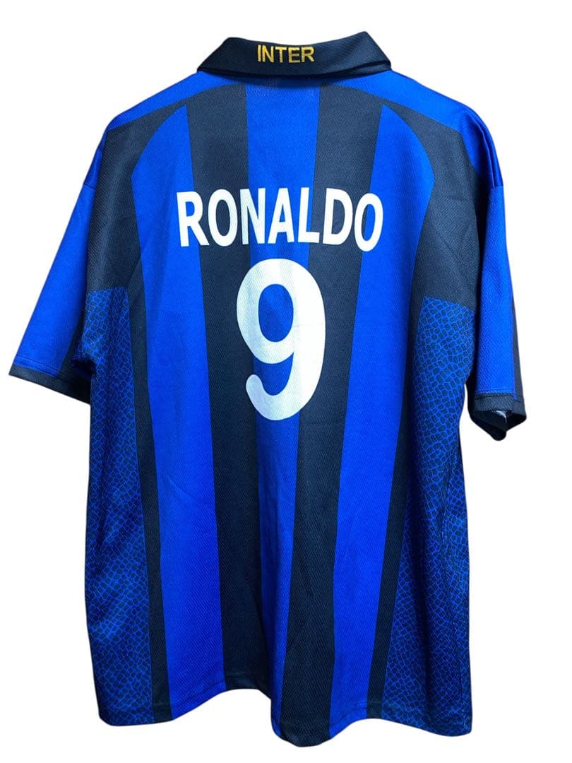 【2月末まで断捨離セール！】インテル ロナウド サッカーシャツ