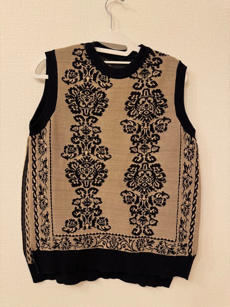 トップス MEDI REVERSIBLE VINTAGE FLOWER KNIT VEST