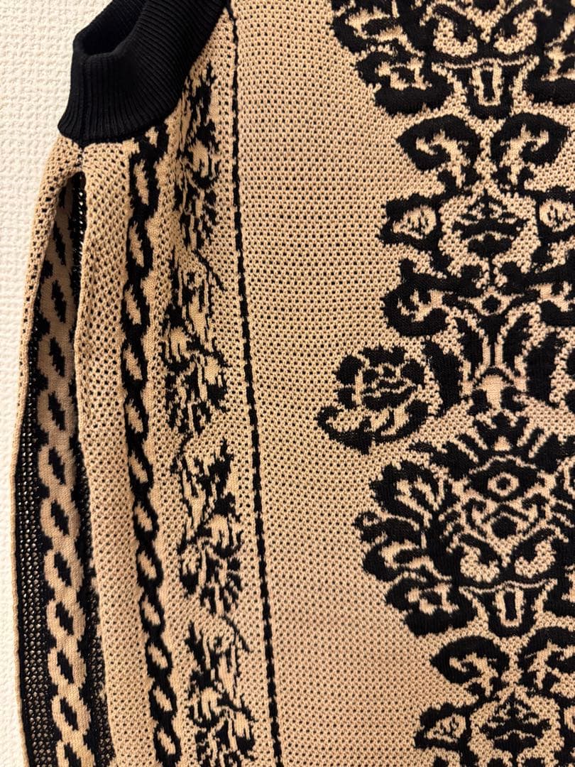 トップス MEDI REVERSIBLE VINTAGE FLOWER KNIT VEST