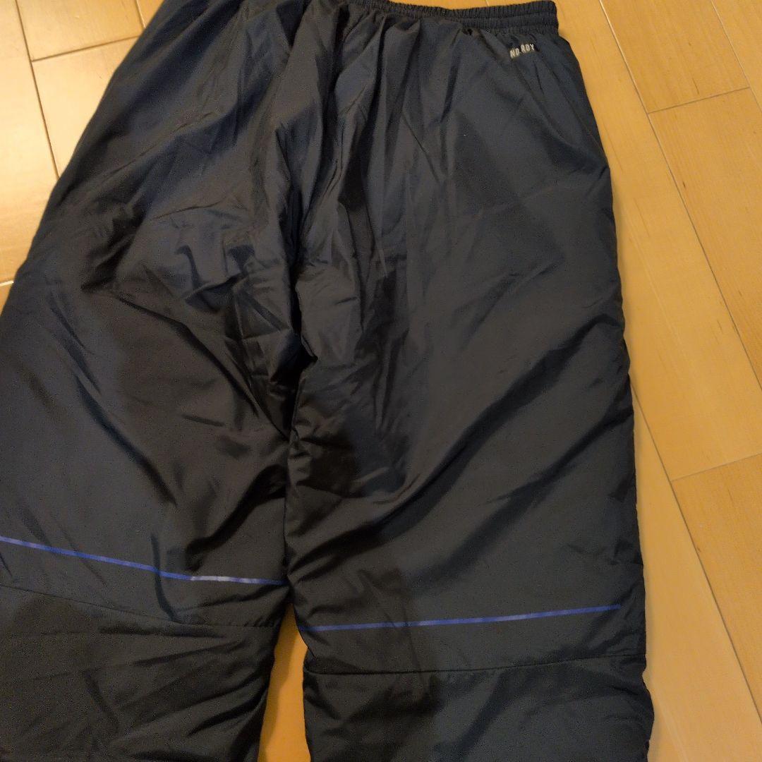 新品　サイズS　アディダス　中綿入り　ウォーマージャケットパンツ　セットアップ