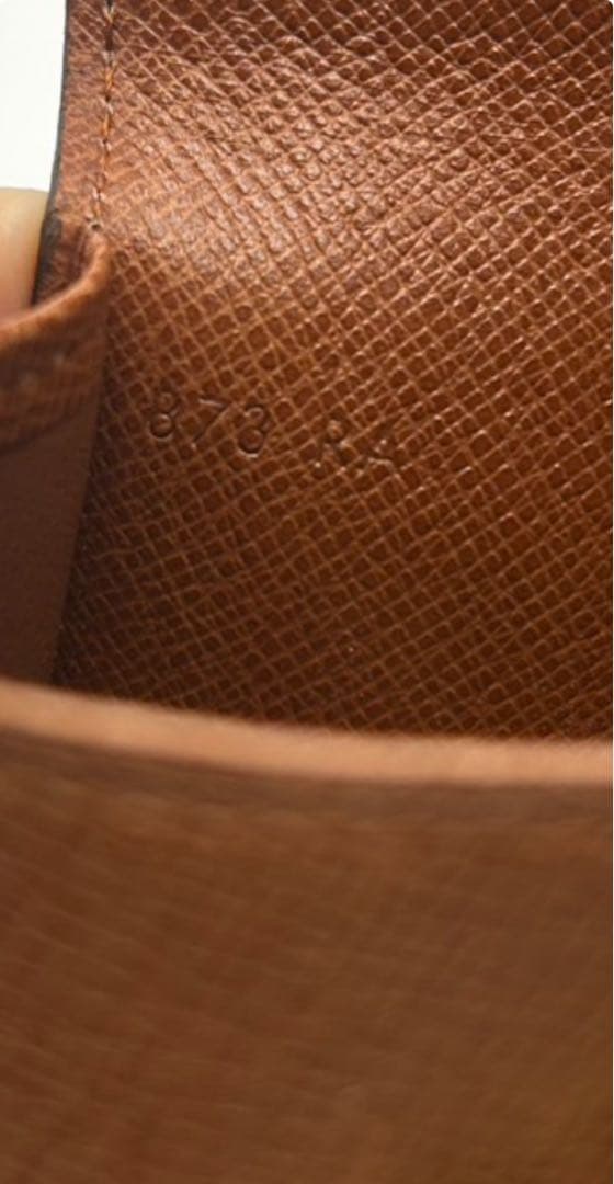 ルイヴィトン　モノグラム　キーケース　ミュルティクレ LV