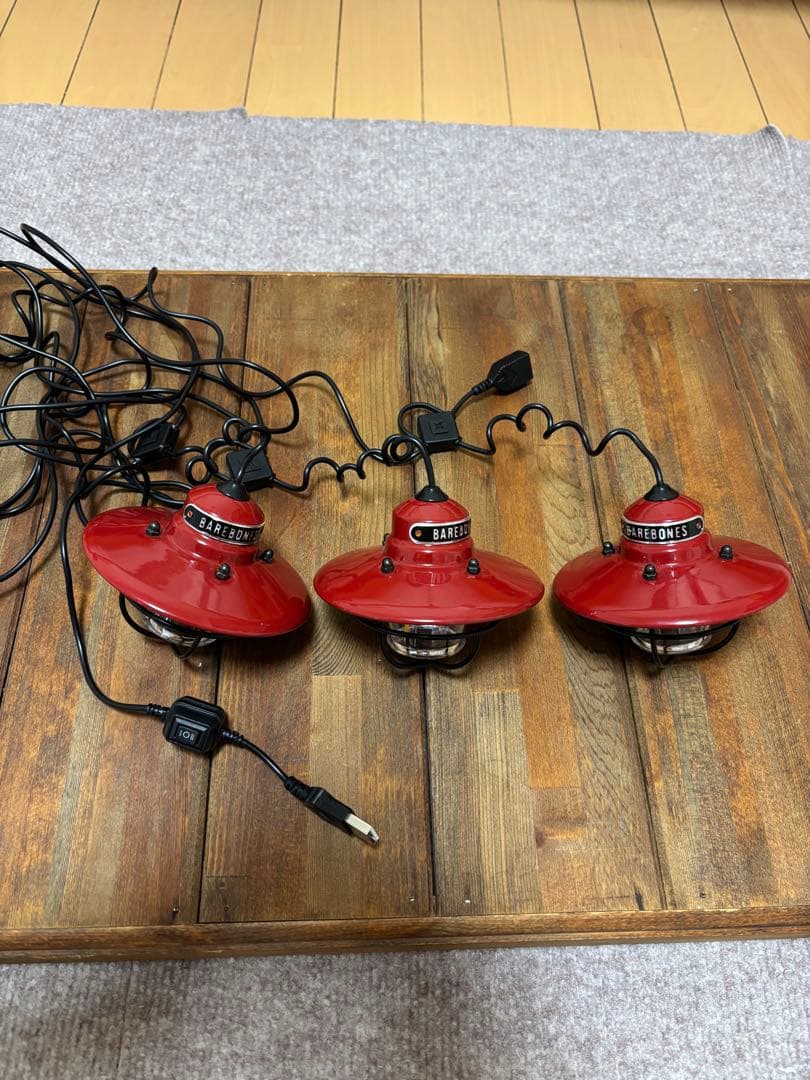 ベアボーンズ ランタン 3連 ストリングスライト　レッド