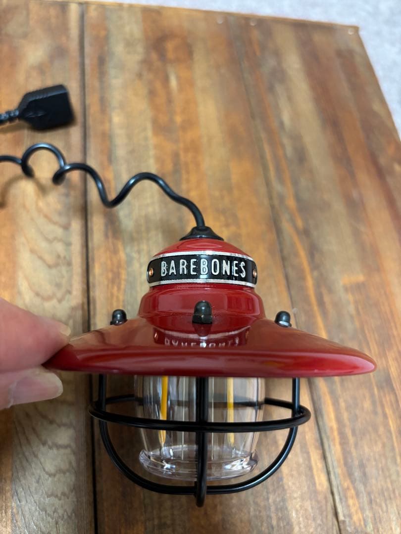 ベアボーンズ ランタン 3連 ストリングスライト　レッド