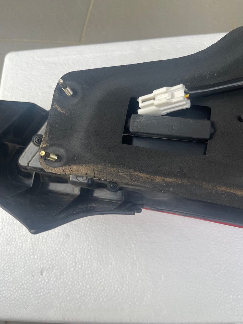 valentiテールランプ