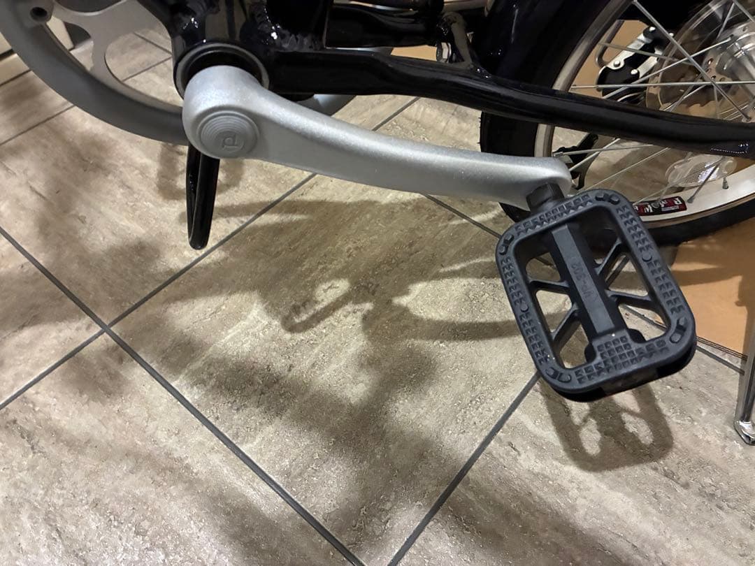 キャプテンスタッグ 折りたたみ自転車 アルミ 6段変速 16インチ